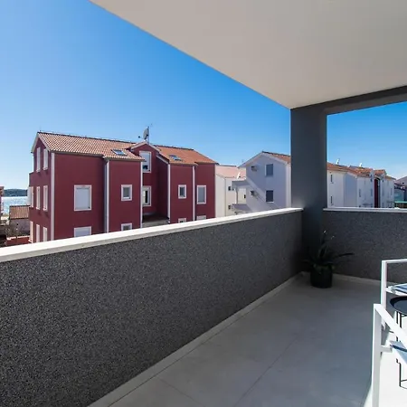 Benmi Vodice