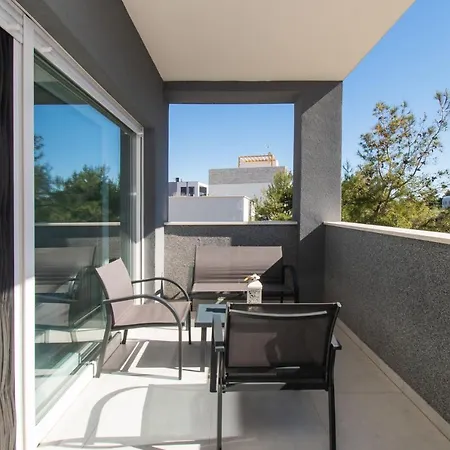 Benmi Apartment *