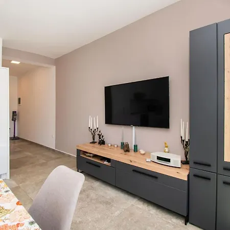 Benmi Διαμέρισμα Βόντιτσε